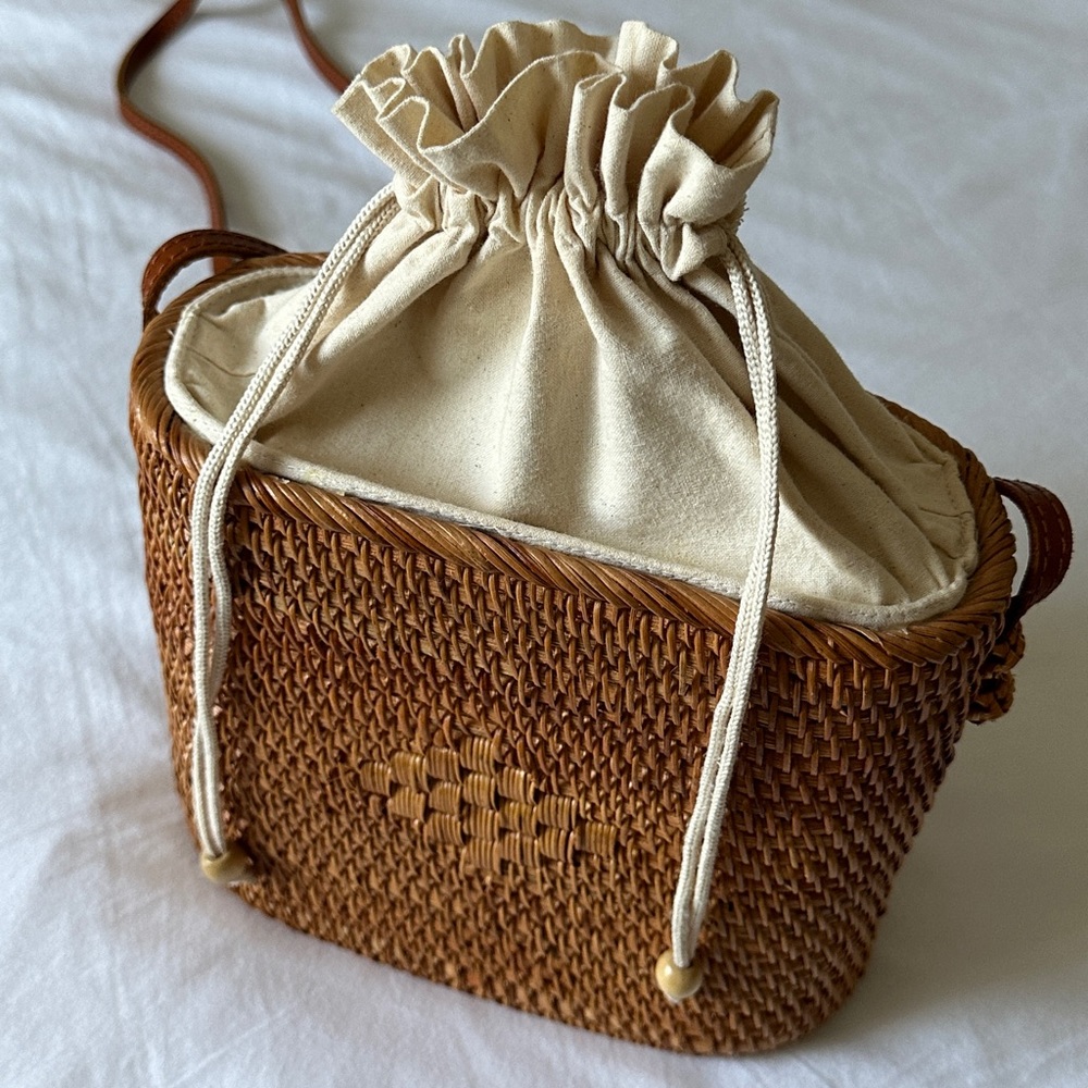 Straw crossbody purse - Picture 2 of 6